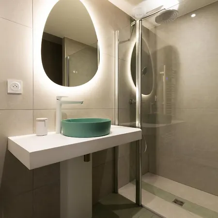 2 Pieces D'architecte Balcon Couvert Face Thermes Апартаменты Баньер-де-Бигор