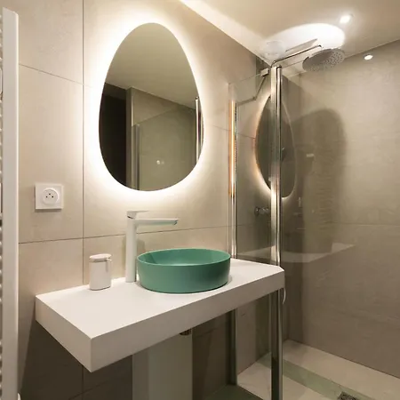 Апартаменты 2 Pieces D'architecte Balcon Couvert Face Thermes Баньер-де-Бигор